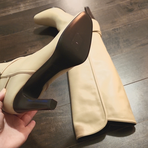 Saint laurent boots - Picture 3 of 7